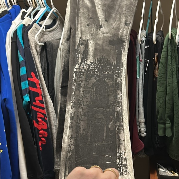 Stylish Black and Gray Pants - Picture 3 of 8